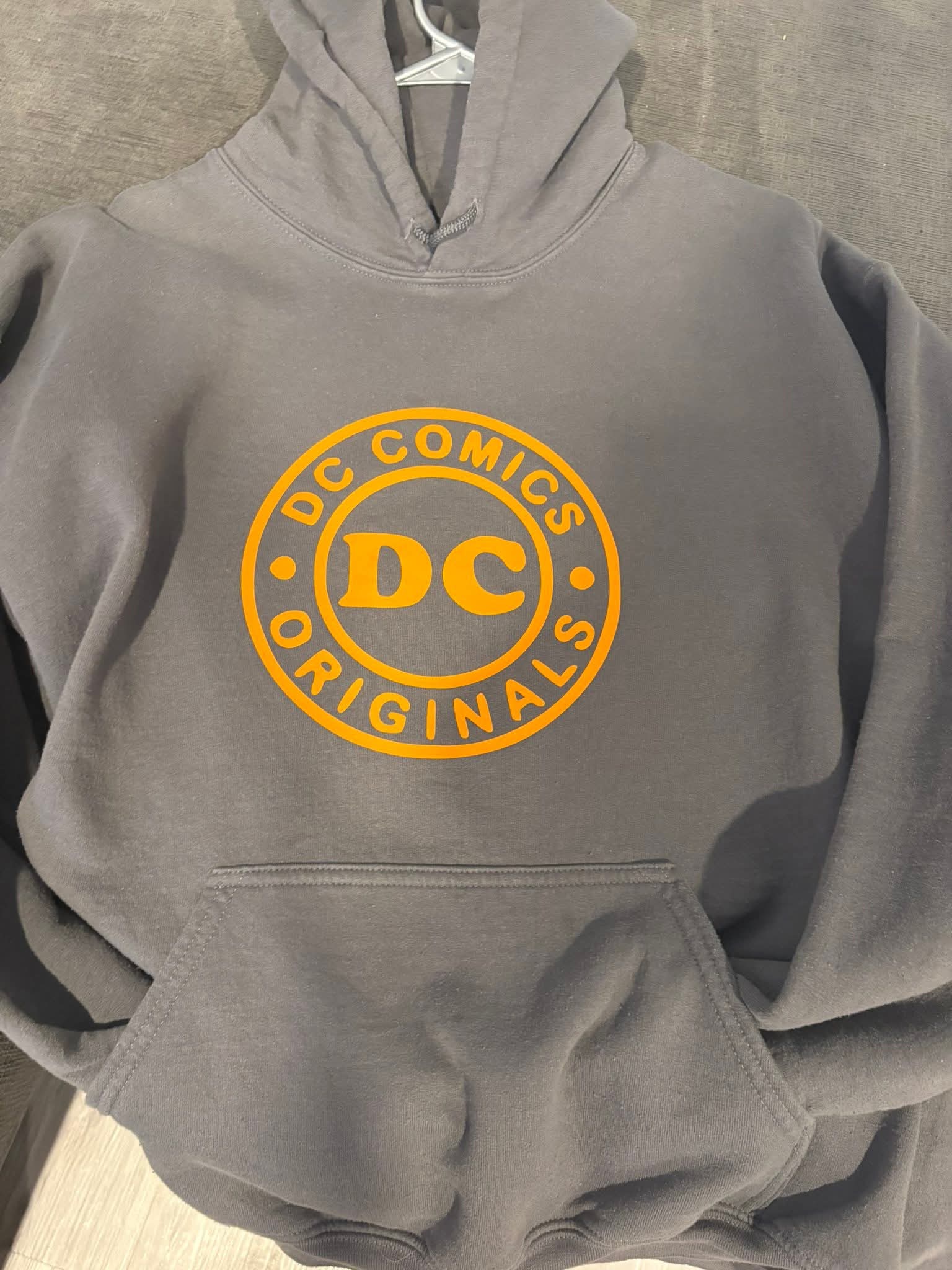 DC Hoodie Flat